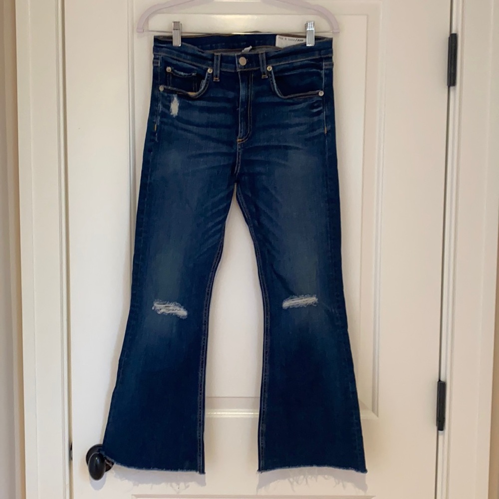 Rag & Bone crop flare 10” size 30 my fav RB wash